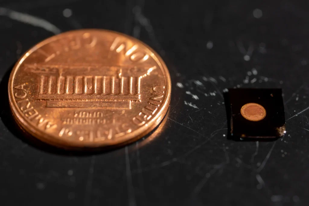 MIT’s PlasmoSniff: Breathe Into a Tube, Get a Pneumonia Diagnosis in Minutes